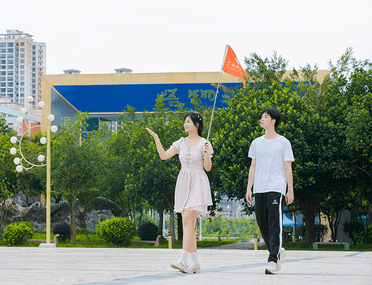 管理学院