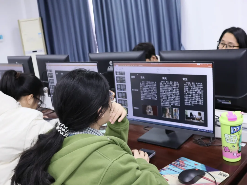 外语译世界 镜头剪爆款！国际学院《AIGC新媒体短视频创作》专业拓展课，练就双语创作硬核新技能！