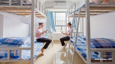 学生四人间公寓