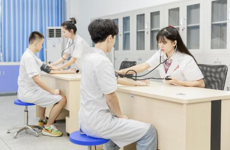 职教高考 | 以技立身，以心践责：一名中医养生保健专业学子的中药师之路