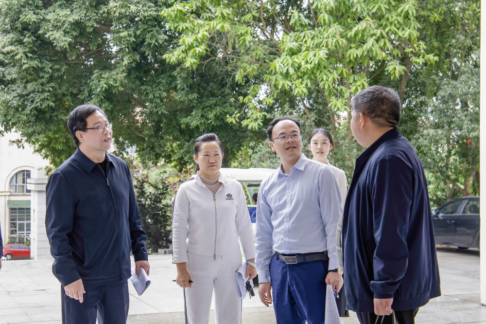 领导在听课（陆嘉蕾） (5)