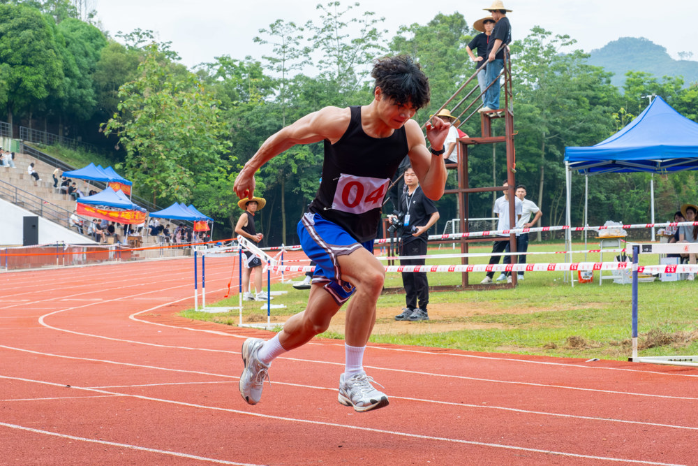 2026.5.22校运会男子组400米决赛（王家力摄）