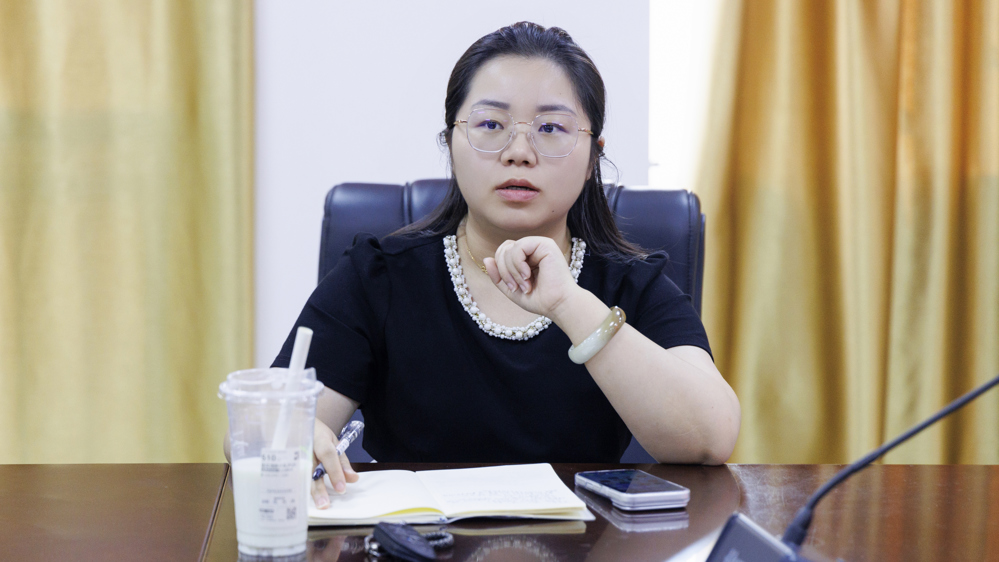 商学院执行院长黄思洁发言 (1)